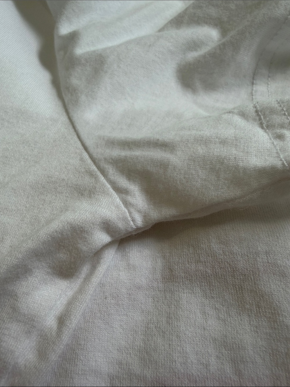 Balmain White Short-Sleeve Logo Tee with Black and Burgundy Print - Picture 5 of 5